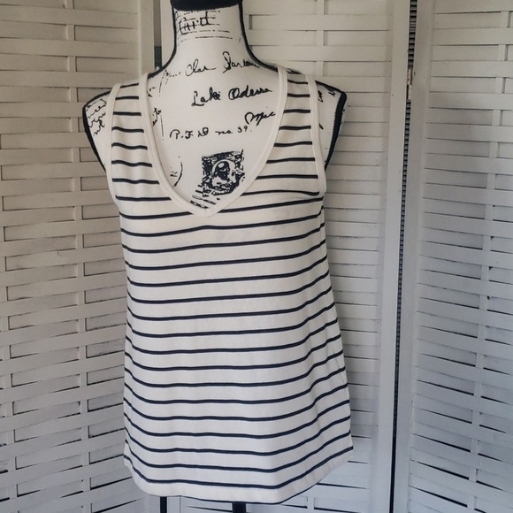 Madewell Tops - Madewell new white and blue striped sleeveless shirt size S